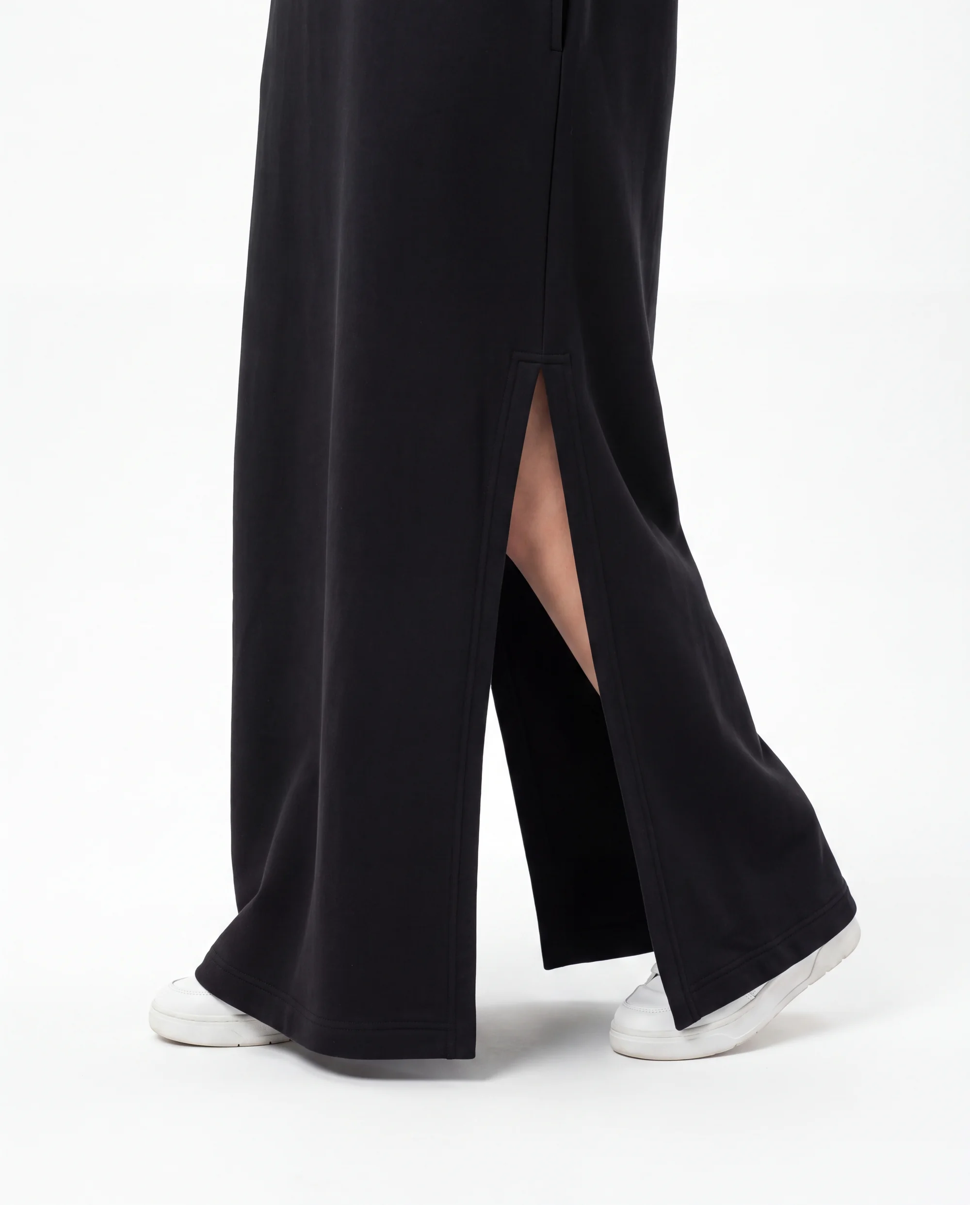 The NOX hem and side slit in Summer Melton